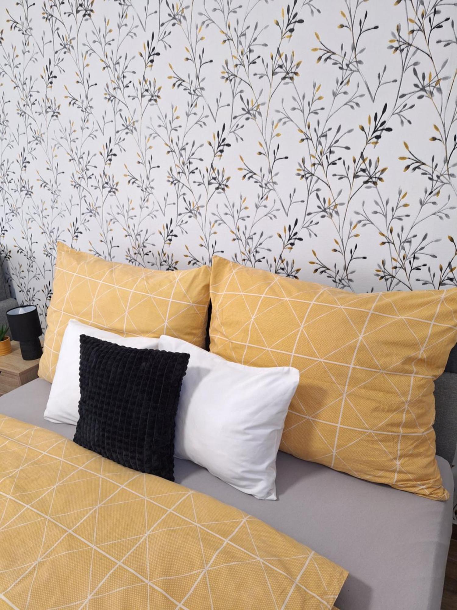 Varfal Apartman Eger Bagian luar foto