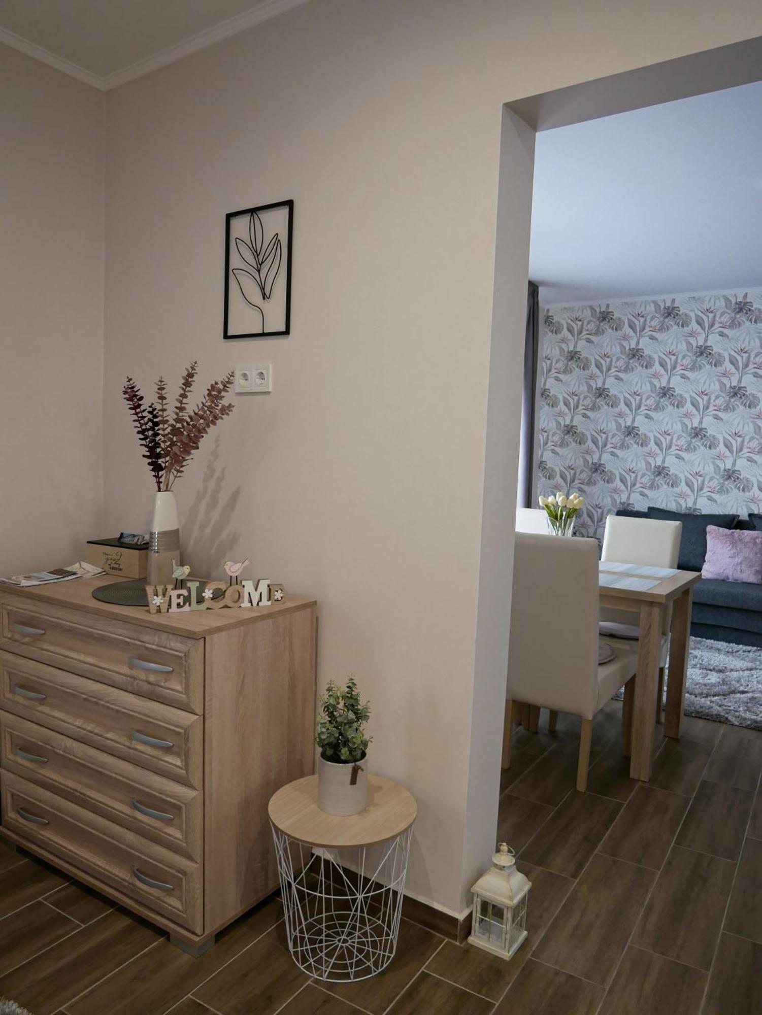 Varfal Apartman Eger Ruang foto