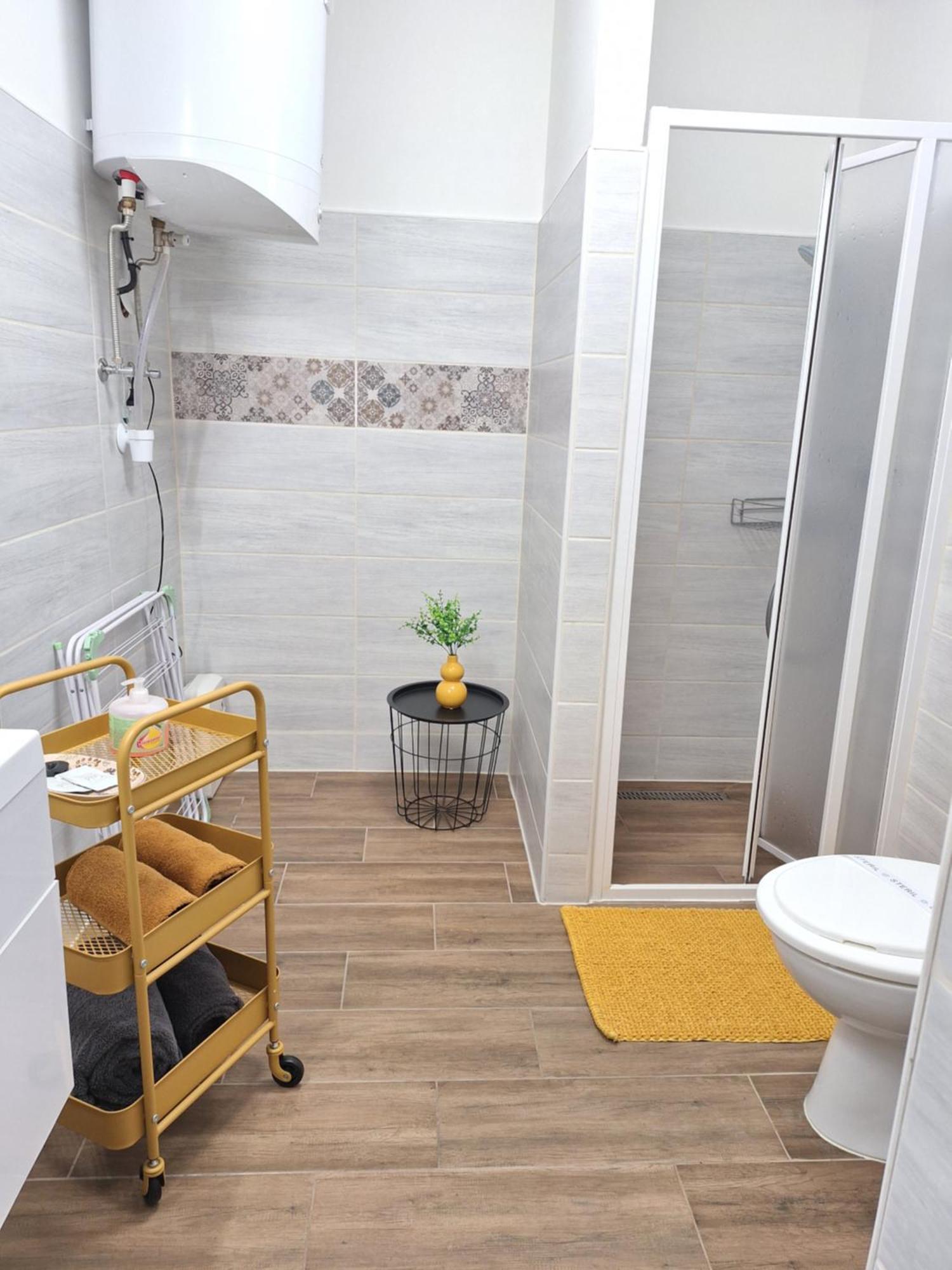 Varfal Apartman Eger Ruang foto