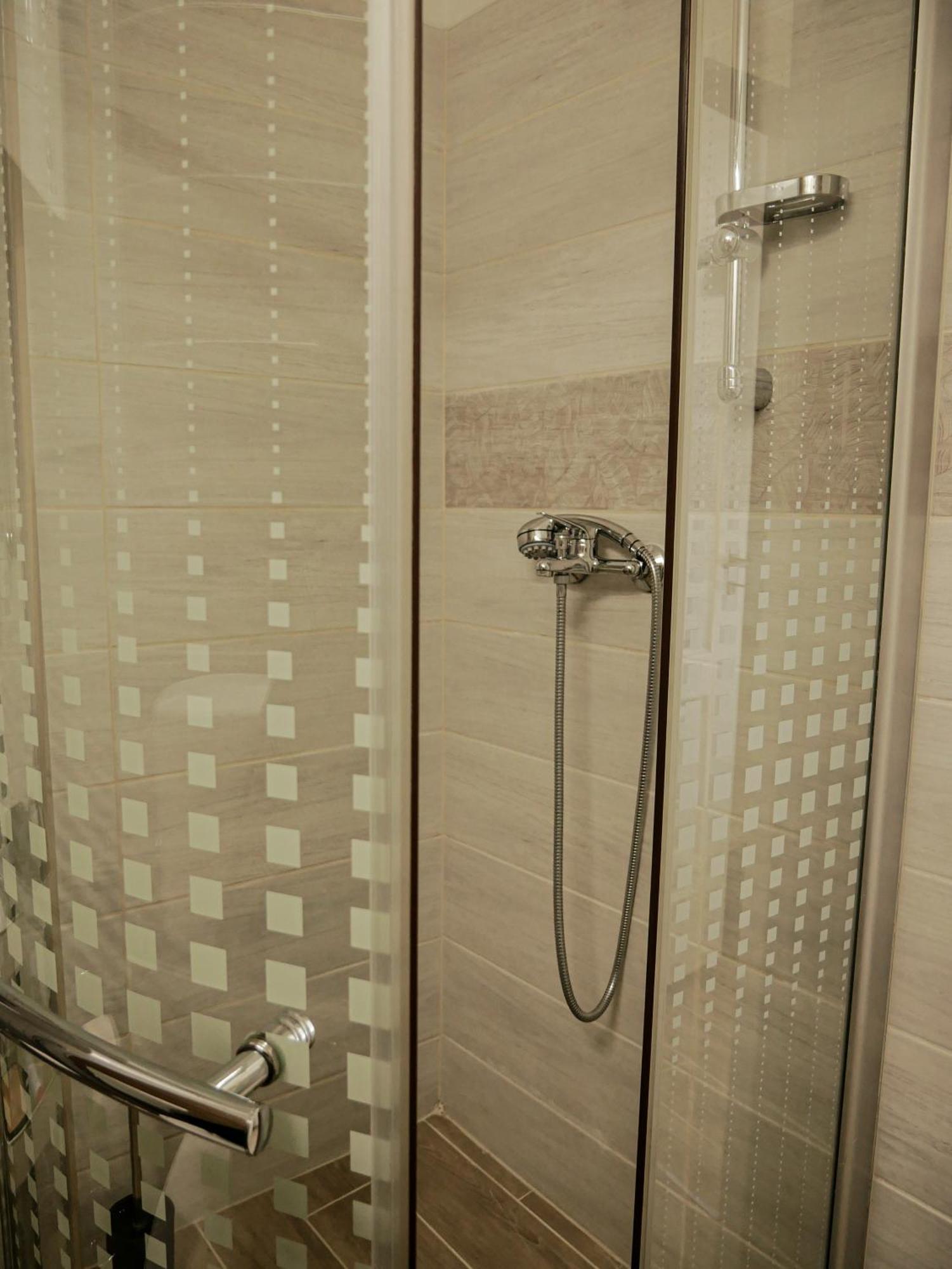 Varfal Apartman Eger Ruang foto