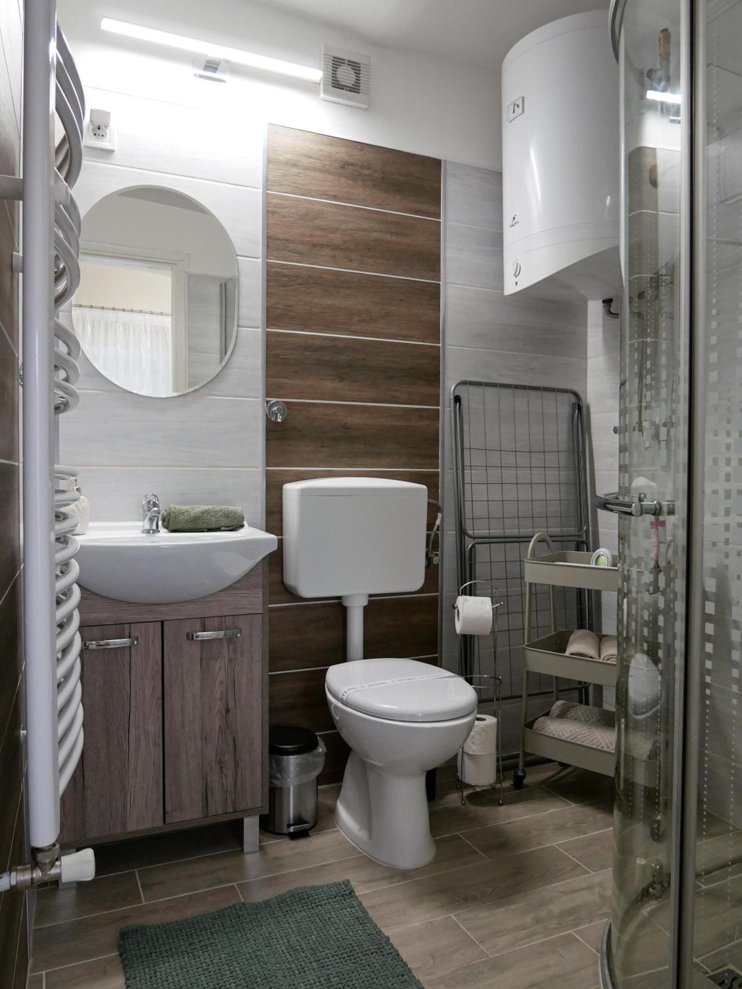 Varfal Apartman Eger Ruang foto
